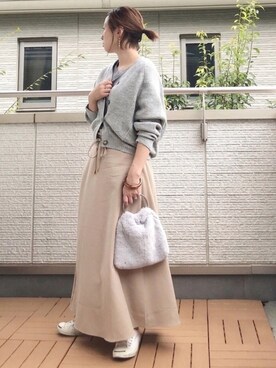 「MONROW（モンロー）のアイテム」を使った、Kay-teeeさん（レディース・150cm）の秋コーディネート