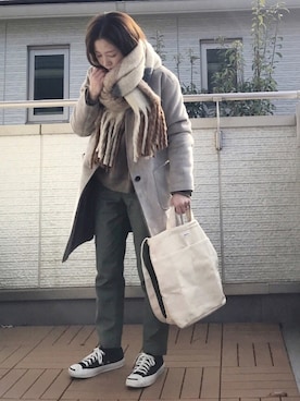 「PLST（プラステ）のアイテム（ムートンコート）」を使った、Kay-teeeさん（レディース・150cm）の冬コーディネート