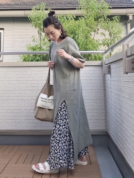 「LIPSTAR（リップスター）のバックベルトワッフルスリット半袖ワンピース（ワンピース）」を使った、Kay-teeeさん（レディース・150cm）の春コーディネート