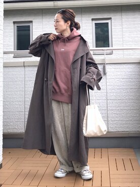 「LEE」｜「アイテム（トレンチコート）」を使った、Kay-teeeさん（レディース・150cm）の秋コーディネート