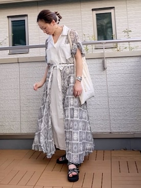 レイヤードスカート付デニムペイズリーワンピを使った人気ファッション  