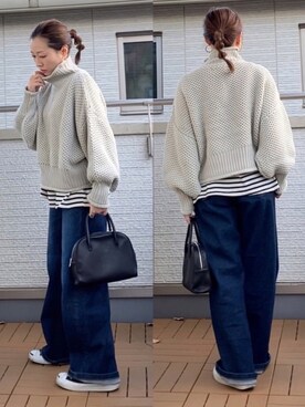 「ボリュームニット」｜「アイテム（スニーカー）」を使った、Kay-teeeさん（レディース・150cm）の冬コーディネート