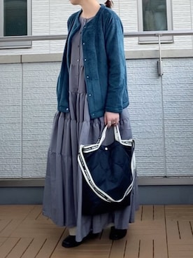 「Libra Cue（リブラ キュー）のティアードエアリーボリュームワンピース（ワンピース）」を使った、Kay-teeeさん（レディース・150cm）の冬コーディネート