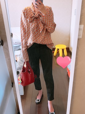 Burberry バーバリー のシャツ ブラウス オレンジ系 を使ったレディース人気ファッションコーディネート Wear