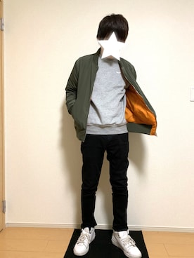 「URBAN RESEARCH（アーバンリサーチ）のアイテム（MA-1）」を使った、maaさん（メンズ・173cm）の冬コーディネート