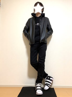 「stussy」｜「アイテム（ライダースジャケット）」を使った、maaさん（メンズ・173cm）の冬コーディネート