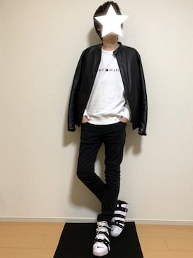 「TOMMY HILFIGER（トミーヒルフィガー）のアイテム（スウェット）」を使った、maaさん（メンズ・173cm）の冬コーディネート