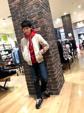 「EDWIN」｜「アイテム（MA-1）」を使った、わたあめさん（メンズ・170cm）の秋コーディネート