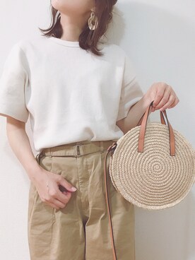 「ワッフル」｜「アイテム（チノパンツ）」を使った、takamiさん（レディース・159cm）の春コーディネート