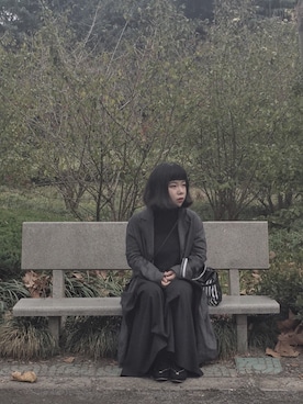 「Yohji Yamamoto（ヨウジヤマモト）のアイテム（スカート）」を使った、Alinlininnさん（レディース・155cm）の冬コーディネート