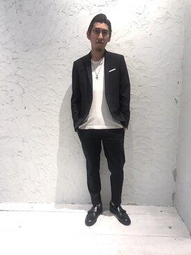 「NEIL BARRETT（ニールバレット）のアイテム（ジャケット/アウター）」を使った、上ノ山 寛瑛さん（メンズ・172cm）の夏コーディネート