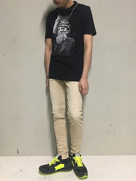 「ISAMU KATAYAMA BACKLASH（イサムカタヤマバックラッシュ）のアイテム（アクセサリー）」を使った、上ノ山 寛瑛さん（メンズ・172cm）の夏コーディネート