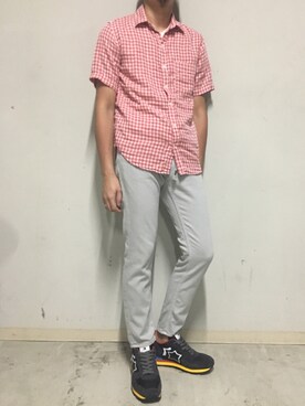 「YANUK（ヤヌーク）のアイテム（パンツ）」を使った、上ノ山 寛瑛さん（メンズ・172cm）の夏コーディネート