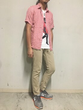 「YANUK（ヤヌーク）のアイテム（パンツ）」を使った、上ノ山 寛瑛さん（メンズ・172cm）の夏コーディネート