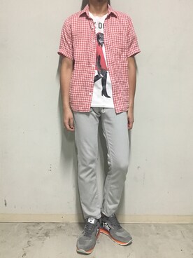 「YANUK（ヤヌーク）のアイテム（パンツ）」を使った、上ノ山 寛瑛さん（メンズ・172cm）の夏コーディネート