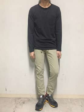 「YANUK（ヤヌーク）のアイテム（パンツ）」を使った、上ノ山 寛瑛さん（メンズ・172cm）の夏コーディネート
