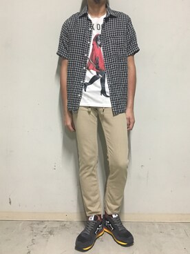 「YANUK（ヤヌーク）のアイテム（パンツ）」を使った、上ノ山 寛瑛さん（メンズ・172cm）の夏コーディネート
