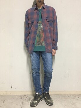 「OURET（オーレット）のアイテム（Tシャツ/カットソー）」を使った、上ノ山 寛瑛さん（メンズ・172cm）の秋コーディネート