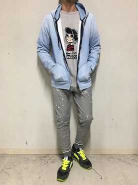 「YANUK（ヤヌーク）のアイテム（トップス）」を使った、上ノ山 寛瑛さん（メンズ・172cm）の秋コーディネート