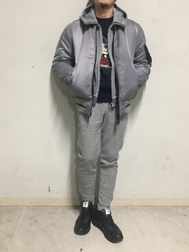 「surt（サート）のアイテム（ブルゾン）」を使った、上ノ山 寛瑛さん（メンズ・172cm）の冬コーディネート