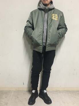 「surt（サート）のアイテム（ブルゾン）」を使った、上ノ山 寛瑛さん（メンズ・172cm）の冬コーディネート