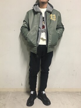 「surt（サート）のアイテム（ブルゾン）」を使った、上ノ山 寛瑛さん（メンズ・172cm）の冬コーディネート