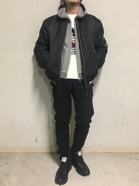 「surt（サート）のアイテム（ブルゾン）」を使った、上ノ山 寛瑛さん（メンズ・172cm）の冬コーディネート
