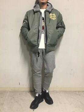 「surt（サート）のアイテム（ブルゾン）」を使った、上ノ山 寛瑛さん（メンズ・172cm）の冬コーディネート