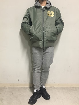 「surt（サート）のアイテム（ブルゾン）」を使った、上ノ山 寛瑛さん（メンズ・172cm）の冬コーディネート