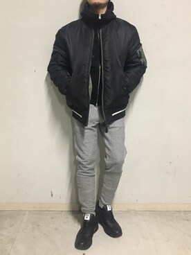 「surt（サート）のアイテム（ブルゾン）」を使った、上ノ山 寛瑛さん（メンズ・172cm）の冬コーディネート