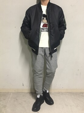 「surt（サート）のアイテム（ブルゾン）」を使った、上ノ山 寛瑛さん（メンズ・172cm）の冬コーディネート