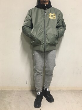 「surt（サート）のアイテム（ブルゾン）」を使った、上ノ山 寛瑛さん（メンズ・172cm）の冬コーディネート