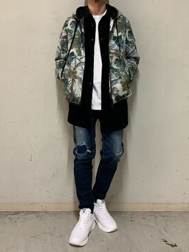 「surt（サート）のアイテム（トップス）」を使った、上ノ山 寛瑛さん（メンズ・172cm）の春コーディネート