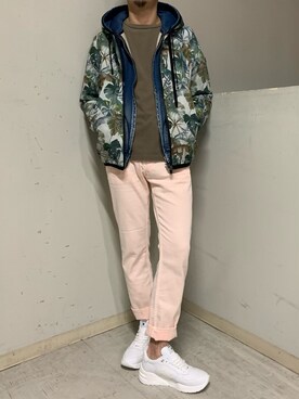 「YANUK（ヤヌーク）のアイテム（パンツ）」を使った、上ノ山 寛瑛さん（メンズ・172cm）の春コーディネート