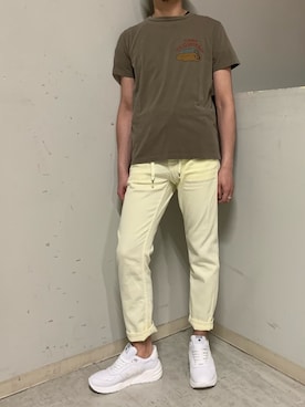 「YANUK（ヤヌーク）のアイテム（パンツ）」を使った、上ノ山 寛瑛さん（メンズ・172cm）の春コーディネート