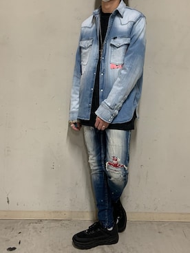 「surt（サート）のアイテム（トップス）」を使った、上ノ山 寛瑛さん（メンズ・172cm）の春コーディネート