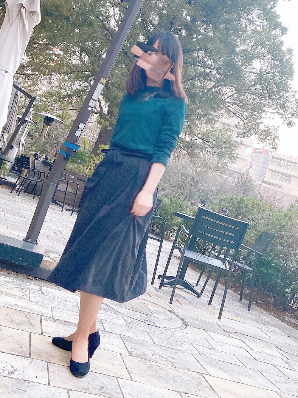 「シンプル、春コーデ、きれいめカジュアル、レーストップス」｜「GUのアイテム（スカート、ブラック系）」を使った、meiさん（レディース・152cm）の冬コーディネートの1枚目の写真
