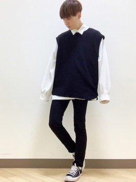 「GU（ジーユー）の（GU）スキニーフィットジーンズ（MEN ⁄ ジーンズ）」を使った、おだまや  さん（メンズ・171cm）の春コーディネート