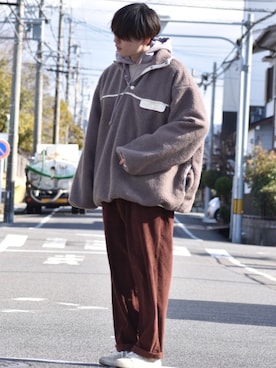 「NYLAUS（ナイラス）の太畝コーデュロイ タック入り ワイドパンツ（その他パンツ）」を使った、おだまや  さん（メンズ・171cm）の冬コーディネート