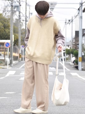 「BASQUE magenta（バスクマゼンタ）のアイテム」を使った、おだまや  さん（メンズ・171cm）の冬コーディネート