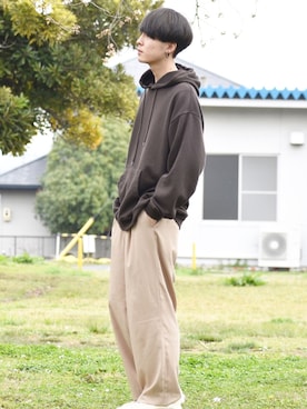 「Confirm（コンファーム）のアイテム」を使った、おだまや  さん（メンズ・171cm）の春コーディネート