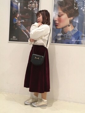 「ACCOMMODE（アコモデ）のアイテム（バッグ）」を使った、ACCOMMODE西宮ガーデンズ店さん（レディース・160cm）の冬コーディネート