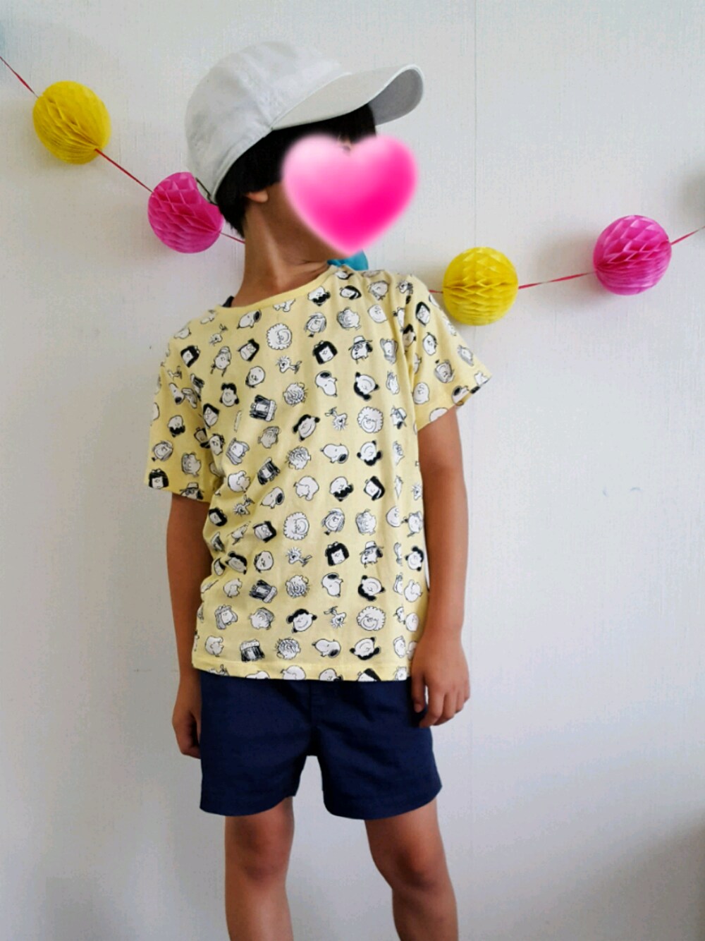 「おとこのこ、スヌーピー、BMINGLIFESTOREbyBEAMS、無印良品、WEGO、ショートパンツ」｜「B:MING by BEAMSのビーミング by ビームス / Peanuts 総柄 Tシャツ 18SS（Tシャツ/カットソー、イエロー系）」を使った、amuさん（キッズ・120cm）の夏コーディネートの1枚目の写真
