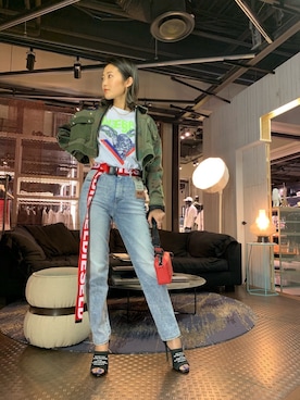 「ディーゼル」｜「アイテム（その他アウター）」を使った、nanaさん（レディース・168cm）の春コーディネート