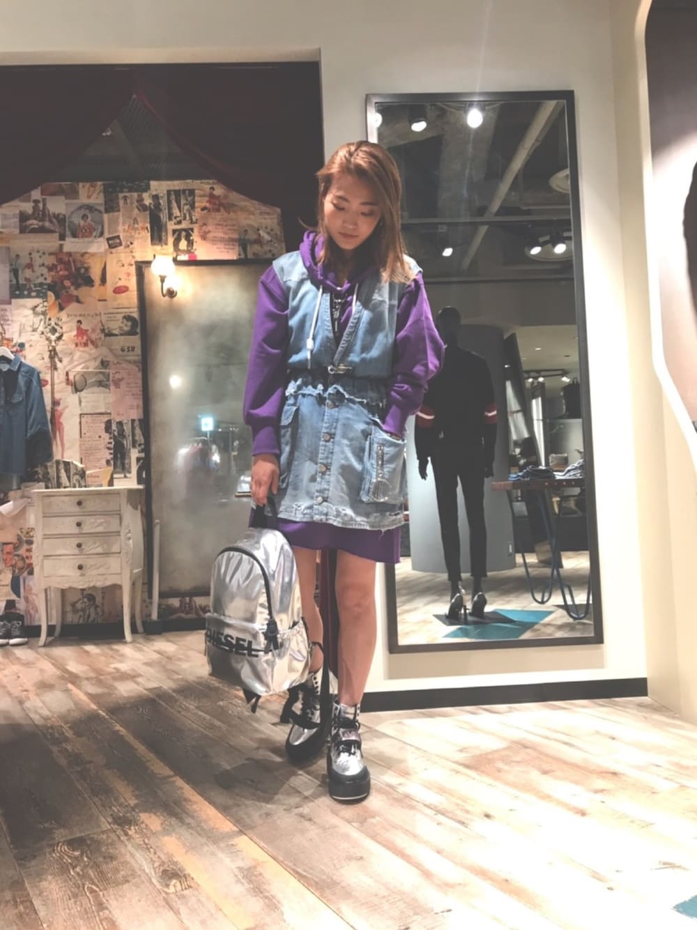 DIESELのブーツ（シルバー系）を使った人気ファッションコーディネート