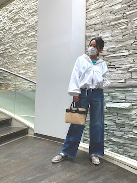 「DIESEL（ディーゼル）のアイテム（Tシャツ/カットソー）」を使った、nanaさん（レディース・168cm）の春コーディネート