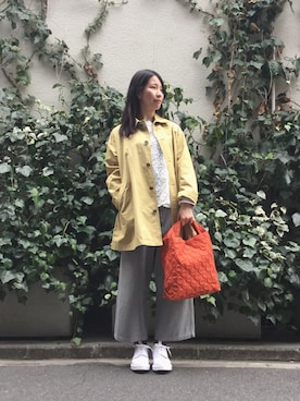 「アイテム（トートバッグ、オレンジ系）」を使った、ririさん（レディース・162cm）の春コーディネート