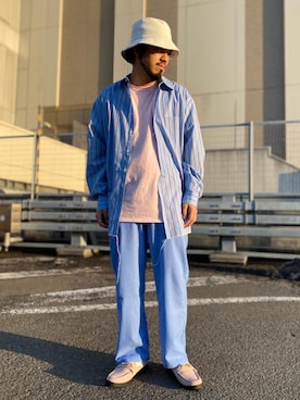 「MANEBU（マネブ）のアイテム（サンダル）」を使った、菅原 大翔さん（メンズ・173cm）の春コーディネート