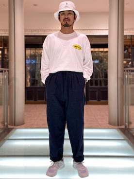 「Various Timeless Arts（ヴァリアスタイムレスアーツ）のアイテム」を使った、菅原 大翔さん（メンズ・173cm）の夏コーディネート