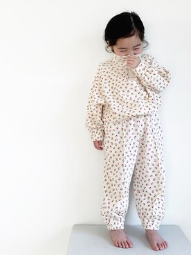 「koreaのアイテム（トップス、ホワイト系）」を使った、ㅤ ʀɪɴᴏさん（キッズ・100cm）の春コーディネート